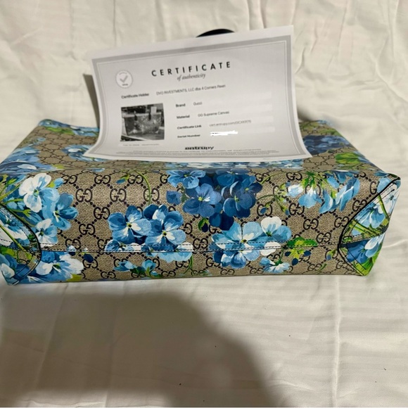Gucci Blue Floral Canvas Tote - Picture 5 of 10